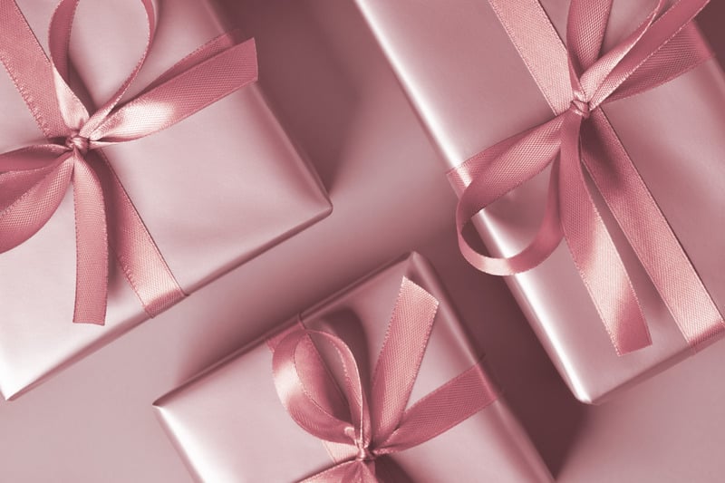 Những lưu ý khi chọn hộp quà tặng cho từng dịp lễ khác nhau Những lưu ý khi chọn hộp quà tặng cho từng dịp lễ khác nhau