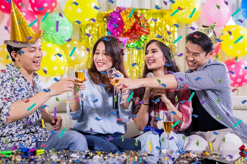 Tích hợp thông điệp thương hiệu vào quà tặng Tích hợp thông điệp thương hiệu vào quà tặng