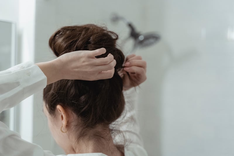 Búi tóc cao – Phong cách năng động cho ngày thường