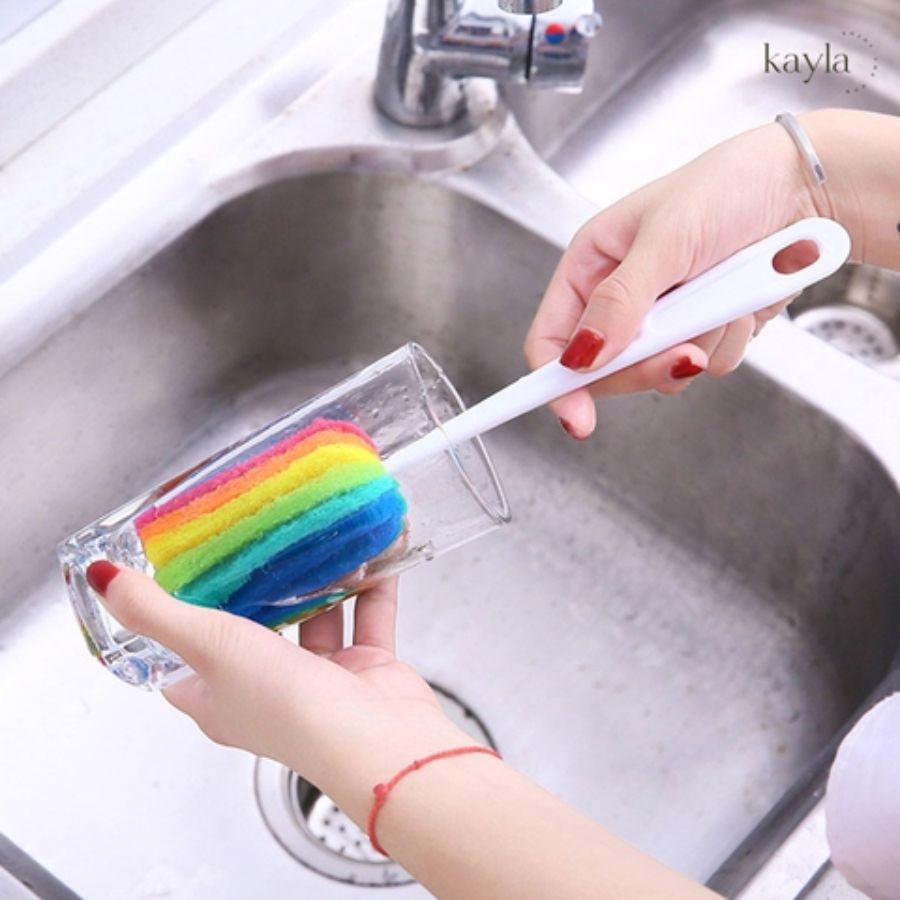 Tay cầm dài chắc chắn, dễ thao tác Tay cầm dài chắc chắn, dễ thao tác