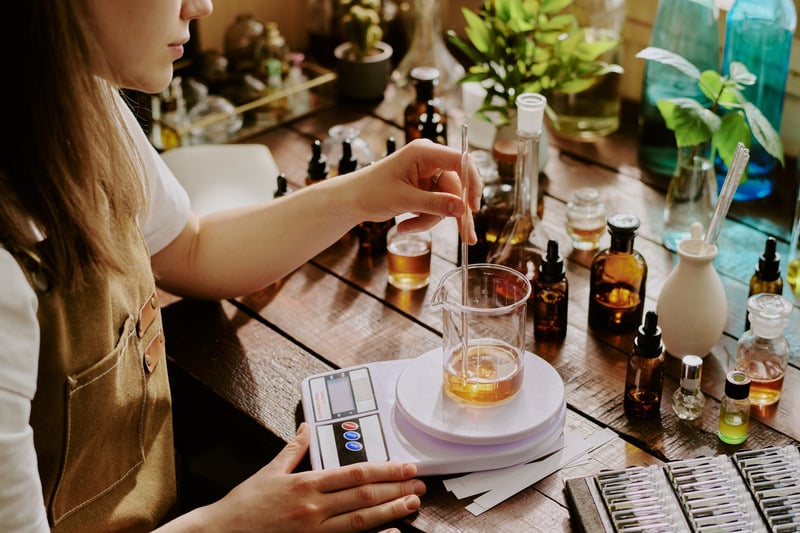Các loại tinh dầu cho da nhạy cảm Các loại tinh dầu cho da nhạy cảm