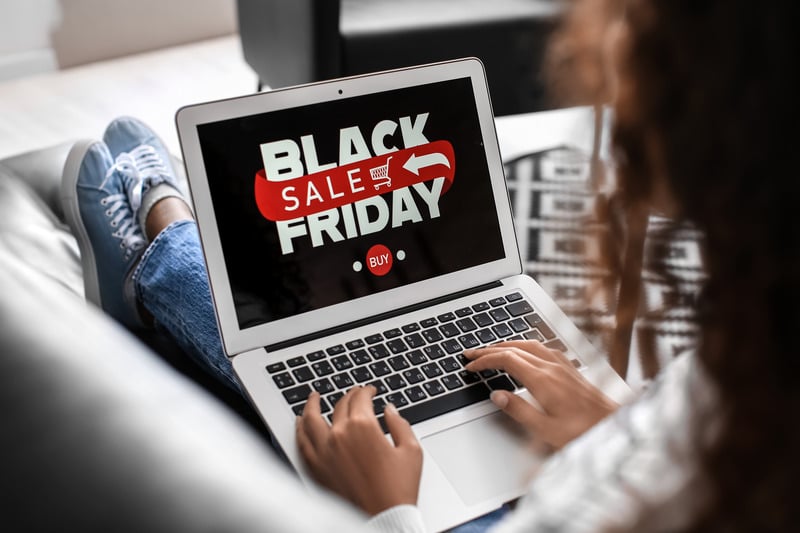Y tuong qua tang doanh nghiep cho Black Friday hoan hao
