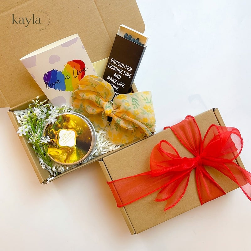 Set Quà Rực Rỡ Ngày Vàng