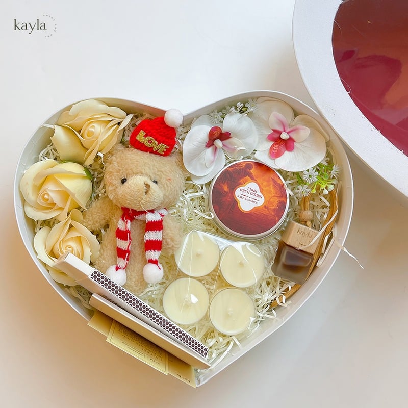 Set Quà Trái Tim Yêu Thương