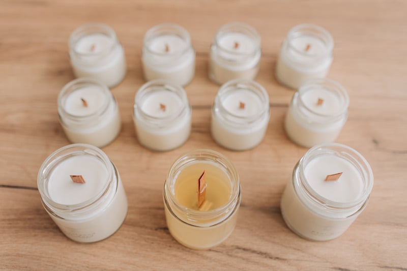 Sáp Làm Nến Là Gì? Vai Trò Then Chốt Trong Nghệ Thuật Handmade Sáp Làm Nến Là Gì? Vai Trò Then Chốt Trong Nghệ Thuật Handmade