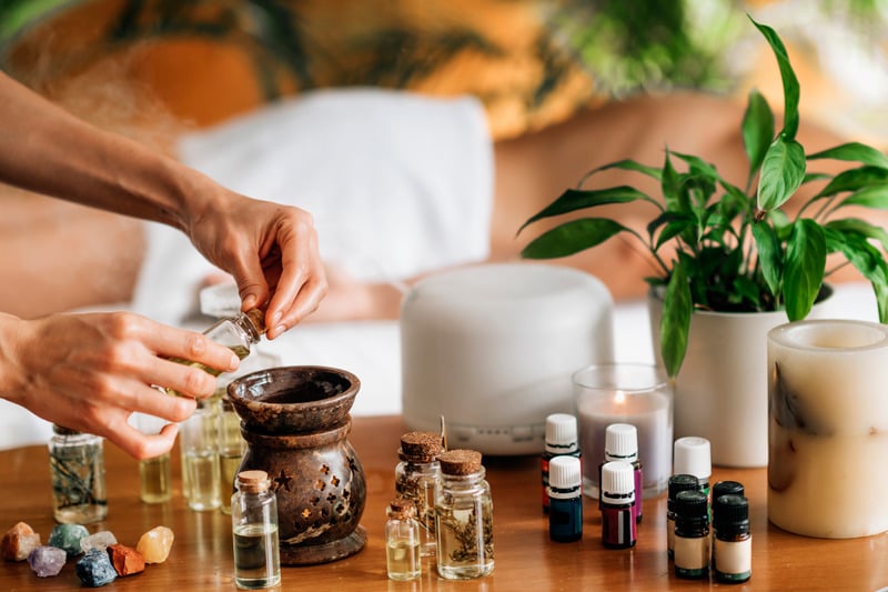 Có nên xông tinh dầu trong phòng máy lạnh? Có nên xông tinh dầu trong phòng máy lạnh?