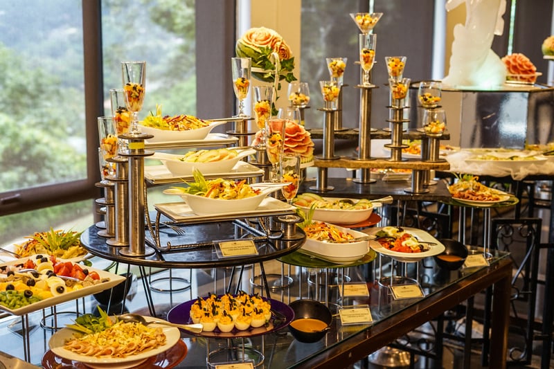 Những món ăn phổ biến trong menu buffet Giáng sinh Những món ăn phổ biến trong menu buffet Giáng sinh
