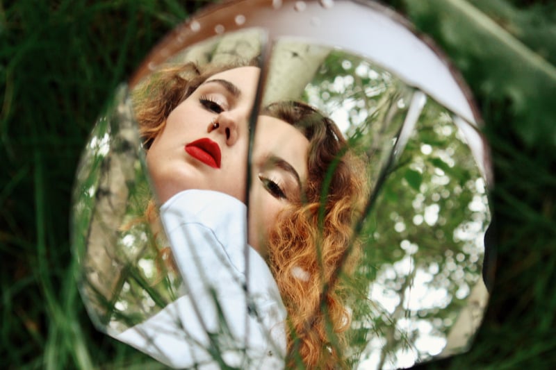 Phân biệt dấu hiệu hết yêu với trạng thái khác Phân biệt dấu hiệu hết yêu với trạng thái khác