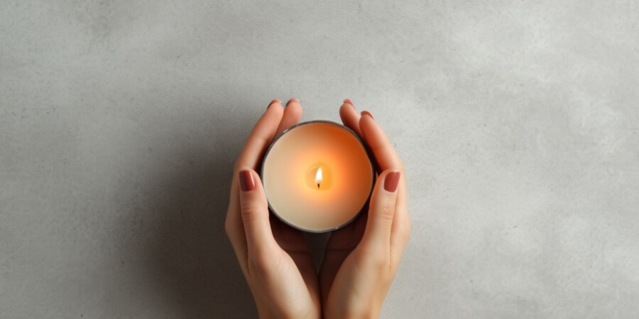 cách làm đèn nến thơm từ vỏ quýt