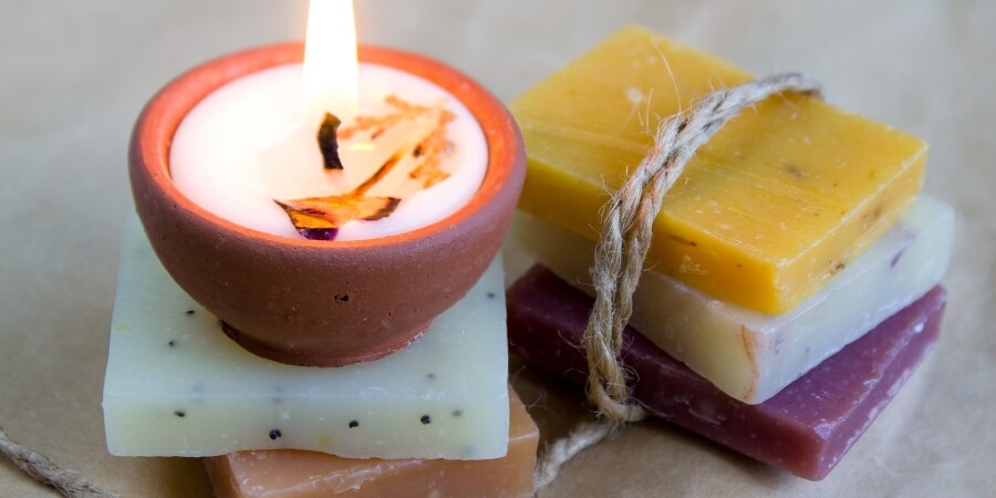 cách làm đèn nến thơm từ vỏ quýt