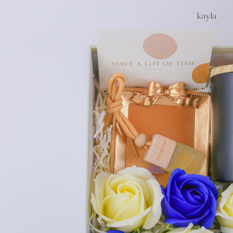 Set Quà Nến Thơm Le Labo 33 Blue