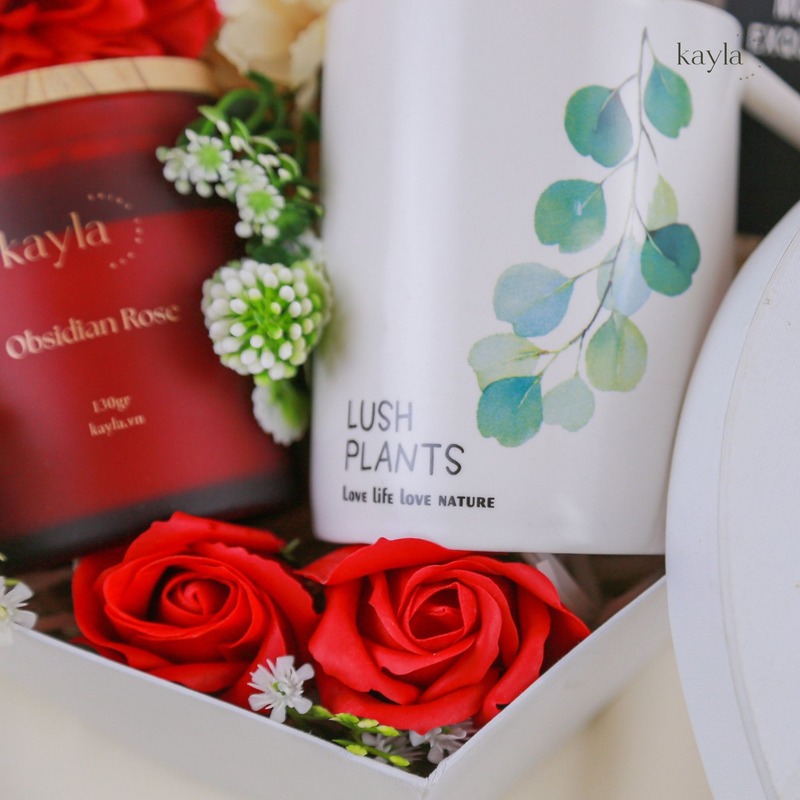 Set Quà Tặng Nến Obsidian Rose Love Garden Mix Ly Sứ