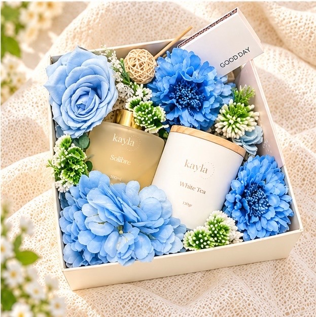 Set Quà Tặng Nến Thơm White Tea & Tinh Dầu Khuếch Tán Solibre – Thanh Khiết Dịu Dàng